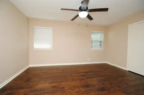 10034 Cedardale Drive Houston TX 77055