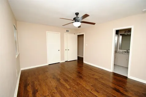 10034 Cedardale Drive Houston TX 77055