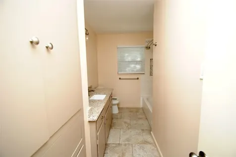 10034 Cedardale Drive Houston TX 77055