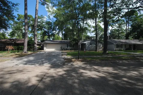 10034 Cedardale Drive Houston TX 77055