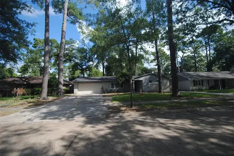 10034 Cedardale Drive Houston TX 77055
