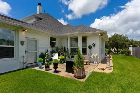 5108 Miramont Circle Bryan TX 77802