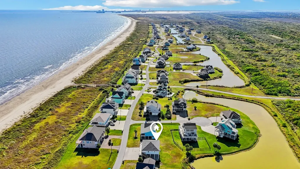 4017 Biscayne Beach Road Port Bolivar TX 77650