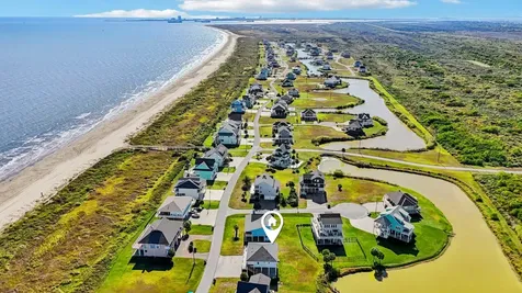 4017 Biscayne Beach Road Port Bolivar TX 77650