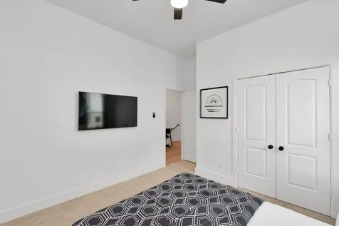 5308 Denmark Street Houston TX 77028