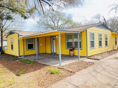 1013 17th Avenue N Texas City TX 77590