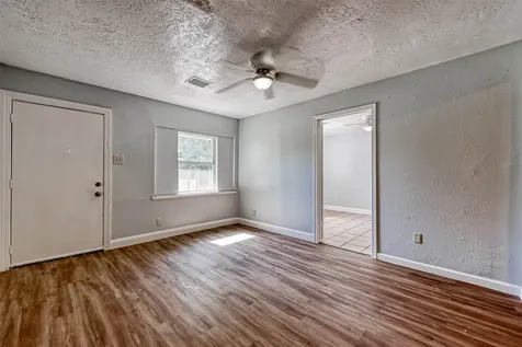 10613 Buffum Street Houston TX 77051