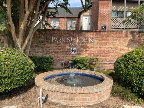 2829 Timmons Lane 215 Houston TX 77027