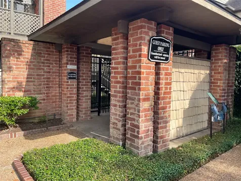 2829 Timmons Lane 215 Houston TX 77027