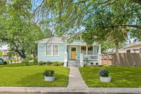 4928 Avenue R Galveston TX 77551