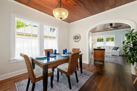 4928 Avenue R Galveston TX 77551