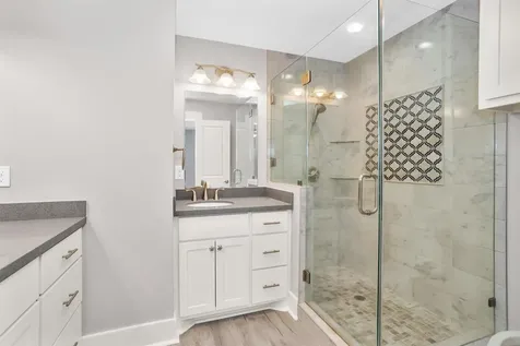 336 Ling Street Bayou Vista TX 77563