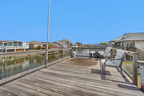 336 Ling Street Bayou Vista TX 77563