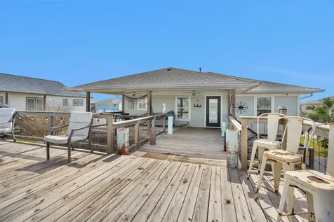 336 Ling Street Bayou Vista TX 77563