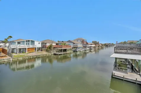 336 Ling Street Bayou Vista TX 77563