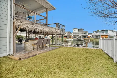 336 Ling Street Bayou Vista TX 77563