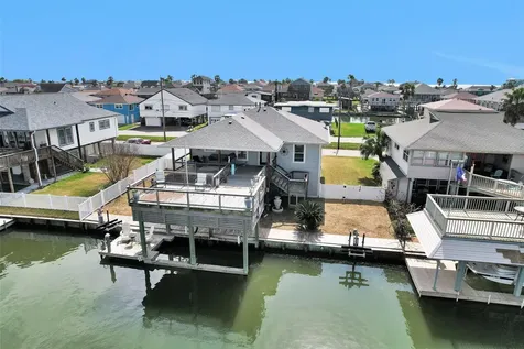 336 Ling Street Bayou Vista TX 77563