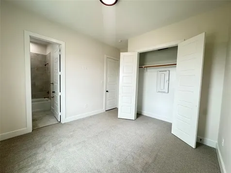1307 71st Street A Houston TX 77011