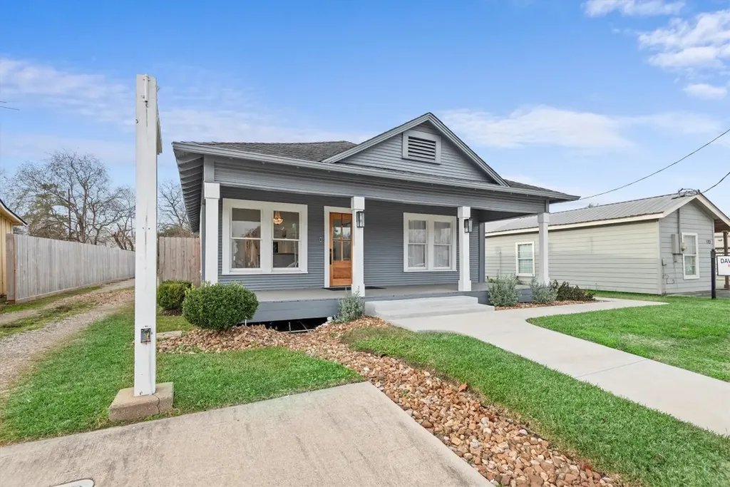 119 Magnolia Boulevard Magnolia TX 77355