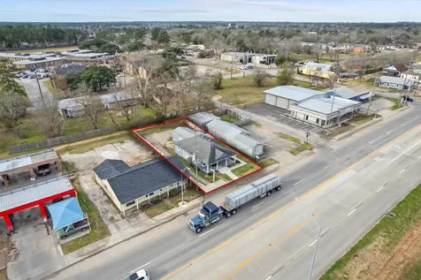 119 Magnolia Boulevard Magnolia TX 77355