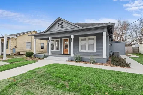 119 Magnolia Boulevard Magnolia TX 77355