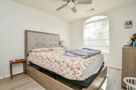 1143 Oxford Mills Lane Sugar Land TX 77479