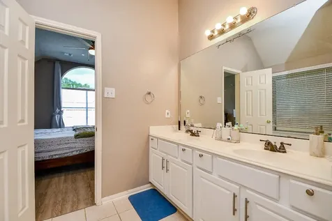 1143 Oxford Mills Lane Sugar Land TX 77479