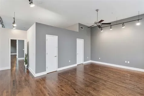 1312 Live Oak Street 215 Houston TX 77003