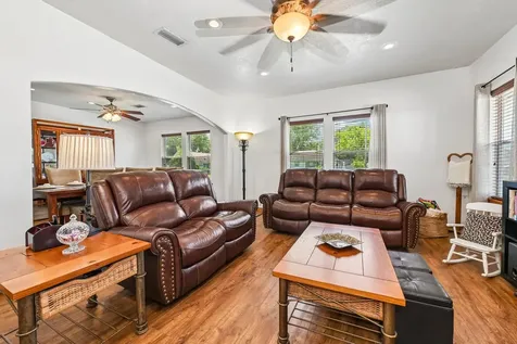 531 Lindale Street Houston TX 77022