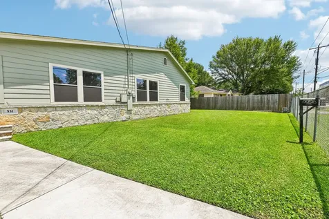 531 Lindale Street Houston TX 77022