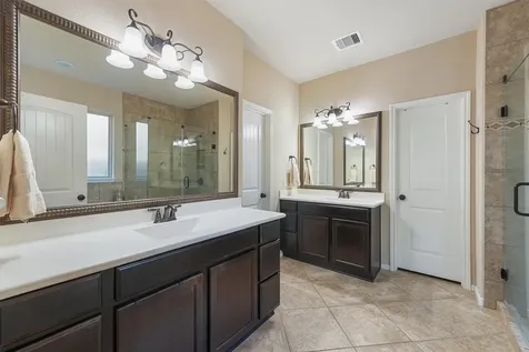111 Meadow Valley Drive Conroe TX 77384