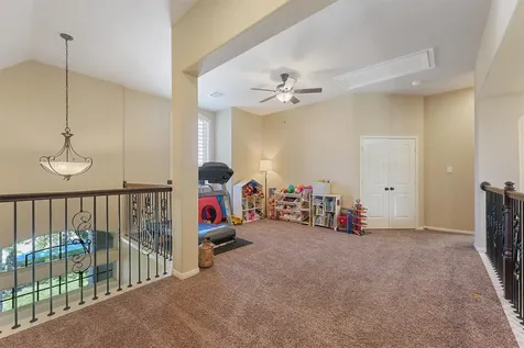 111 Meadow Valley Drive Conroe TX 77384