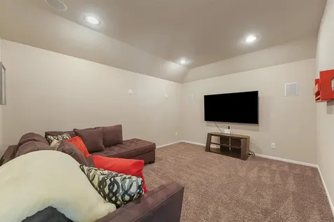 111 Meadow Valley Drive Conroe TX 77384