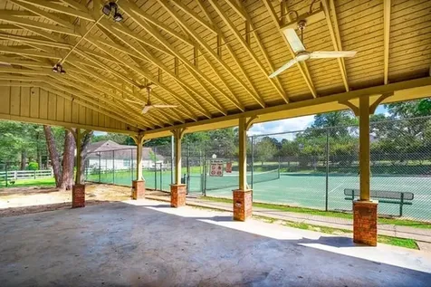 111 Meadow Valley Drive Conroe TX 77384