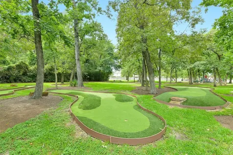 111 Meadow Valley Drive Conroe TX 77384