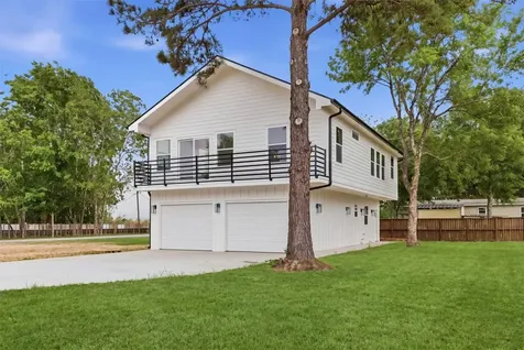 732 Azalea Street Prairie View TX 77484