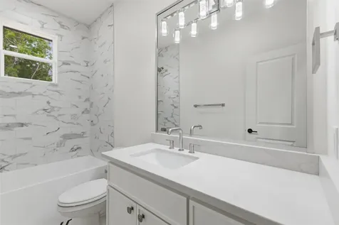 732 Azalea Street Prairie View TX 77484
