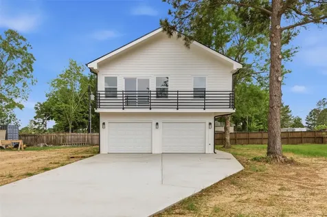 732 Azalea Street Prairie View TX 77484