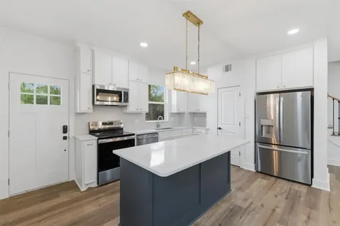 732 Azalea Street Prairie View TX 77484