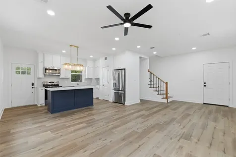 732 Azalea Street Prairie View TX 77484