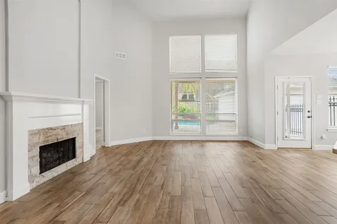 132 Emerald Cloud Lane League City TX 77573