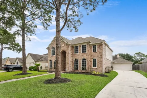 132 Emerald Cloud Lane League City TX 77573