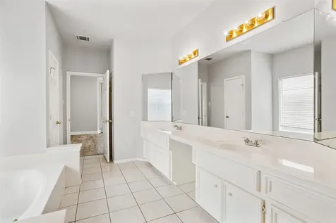 132 Emerald Cloud Lane League City TX 77573