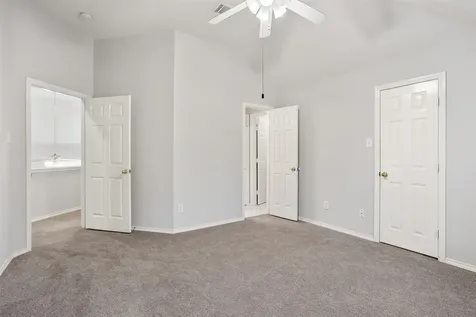 132 Emerald Cloud Lane League City TX 77573