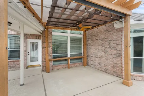 132 Emerald Cloud Lane League City TX 77573