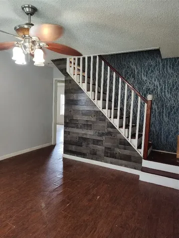 527 W 6th Street Freeport TX 77541
