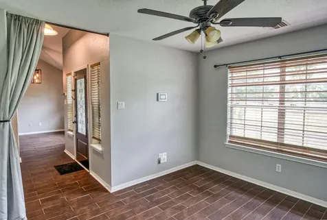 308 County Road 893b Angleton TX 77515