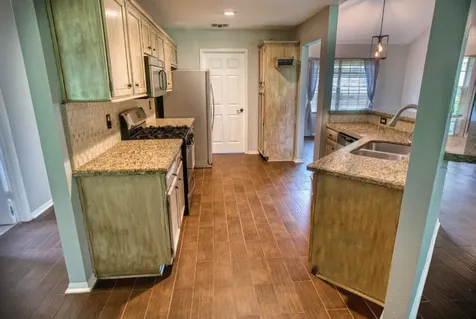 308 County Road 893b Angleton TX 77515