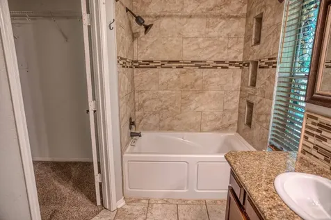 308 County Road 893b Angleton TX 77515