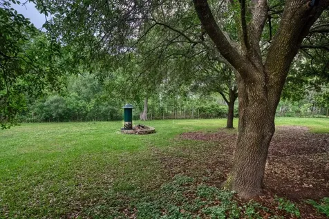 308 County Road 893b Angleton TX 77515